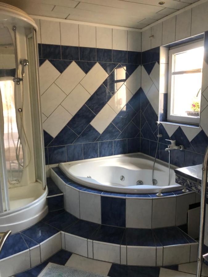 Ferienwohnung Eden Sachsenburg Ngoại thất bức ảnh