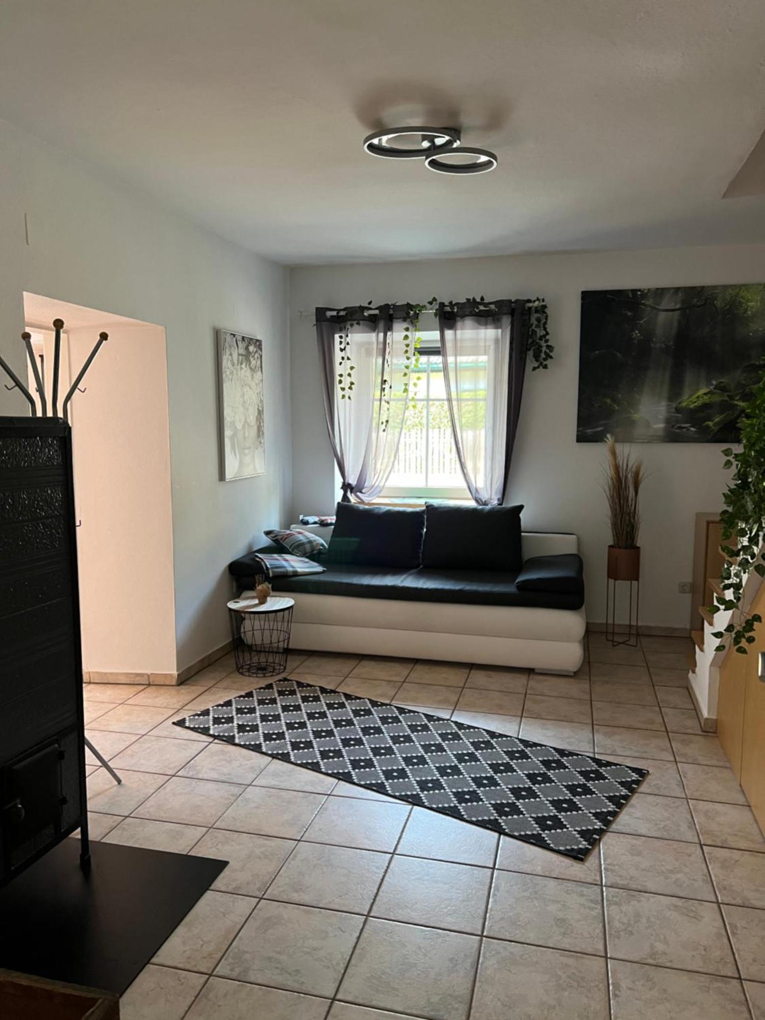 Ferienwohnung Eden Sachsenburg Ngoại thất bức ảnh